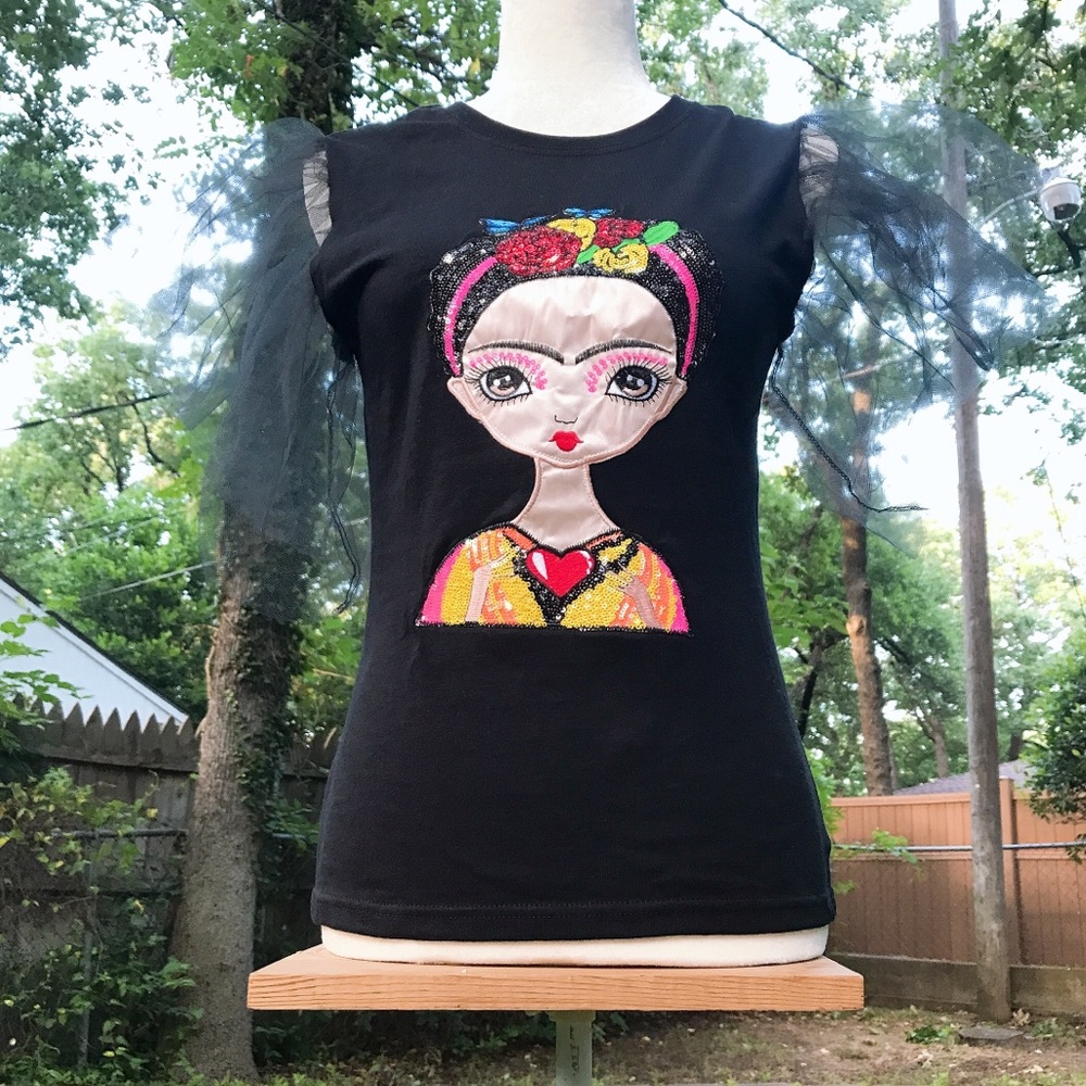 12 Frida Kahlo shirt